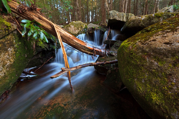 Steam and Waterfalls in the Mountains © Calin Tatu