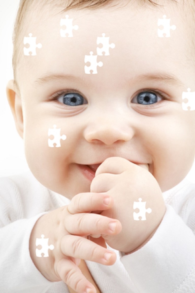 Puzzle Baby © Syda Productions.jpg
