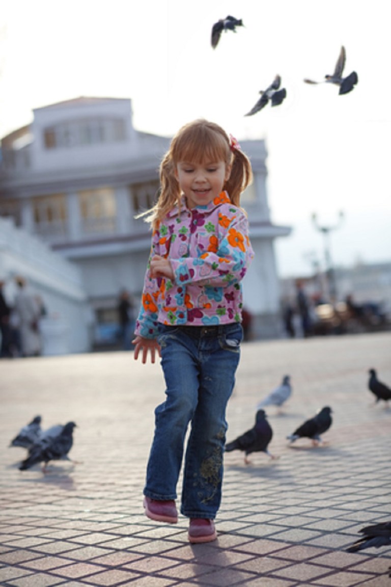 child-and-dove-alena-ozerova
